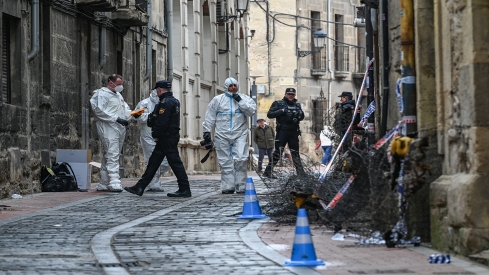 Tres fallecidas y cuatro heridos en el incendio de una vivienda en Miranda de Ebro | Ricardo Ordóñez (ICAL)