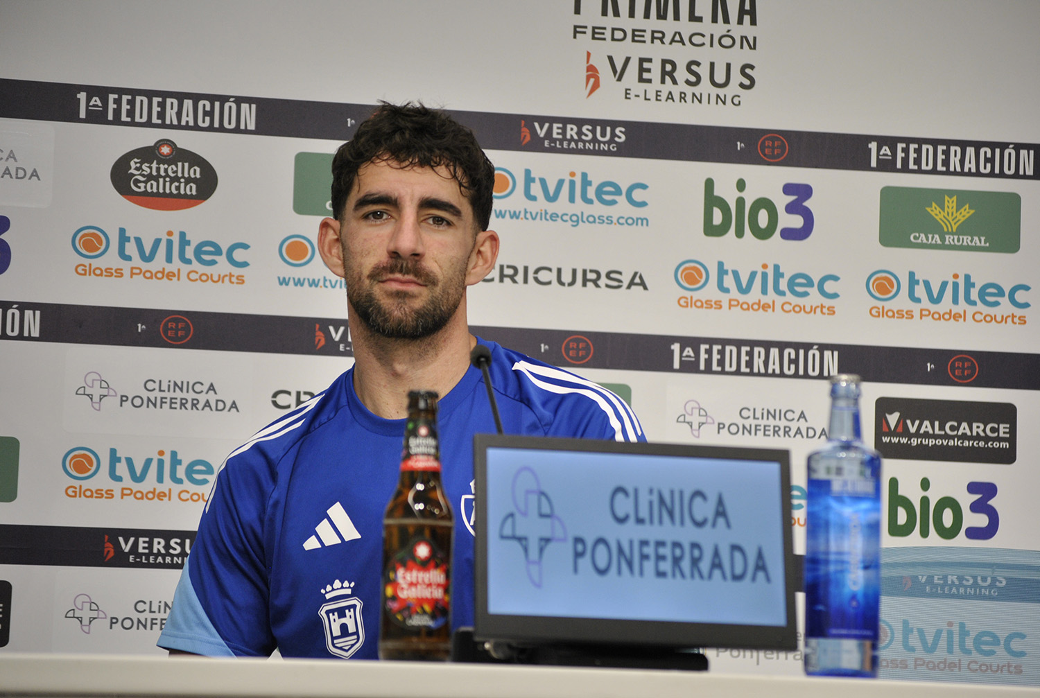 Undabarrena en rueda de prensa