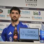 Undabarrena en rueda de prensa