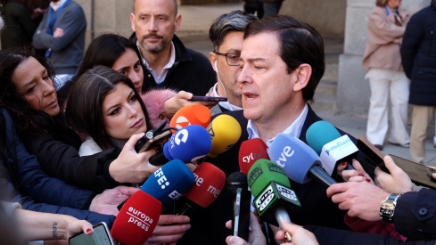 Jesús Formigo / ICAL. El candidato del PP a la presidencia de la Junta de Castilla y León, Alfonso Fernández Mañueco, vota en Salamanca Jesús Formigo / ICAL. El candidato del PP a la presidencia de la Junta de Castilla y León, Alfonso Fernández Mañueco, vota en Salamanca