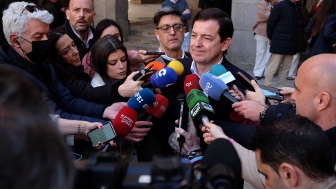 Jesús Formigo / ICAL. El candidato del PP a la presidencia de la Junta de Castilla y León, Alfonso Fernández Mañueco, vota en Salamanca Jesús Formigo / ICAL. El candidato del PP a la presidencia de la Junta de Castilla y León, Alfonso Fernández Mañueco, vota en Salamanca