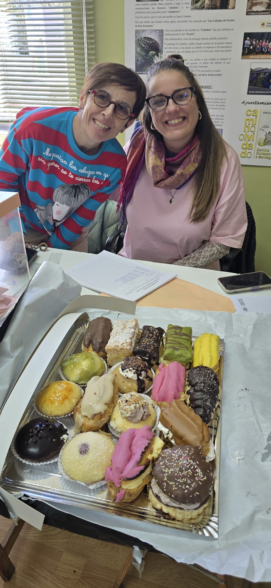 Un pastelero berciano lleva dulces a la votación