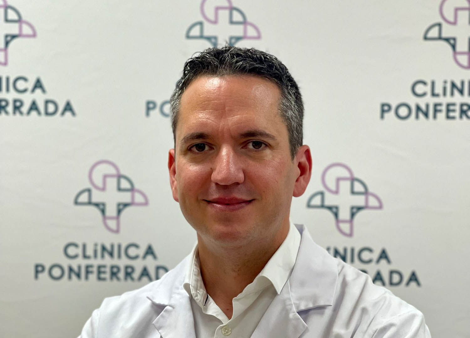 Dr. Emilio gonzález de la Clínica Ponferrada Dr. Emilio gonzález de la Clínica Ponferrada