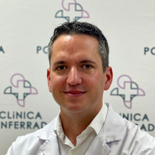 Dr. Emilio gonzález de la Clínica Ponferrada