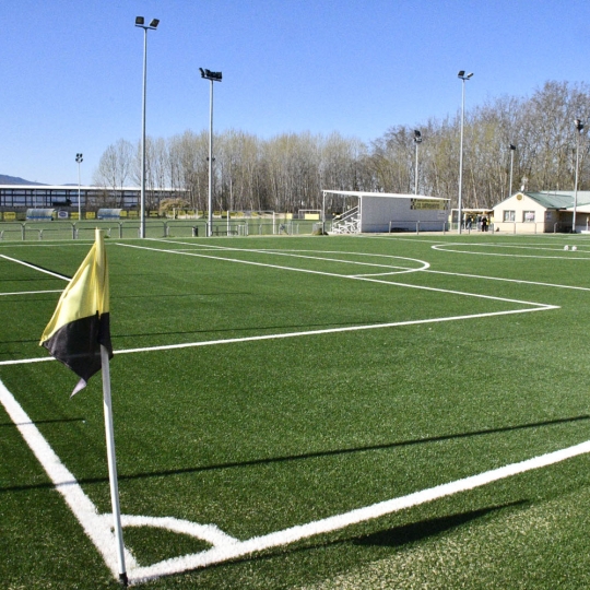 Campo de césped artificial de Cuatrovientos | Dani Merino (InfoBierzo)