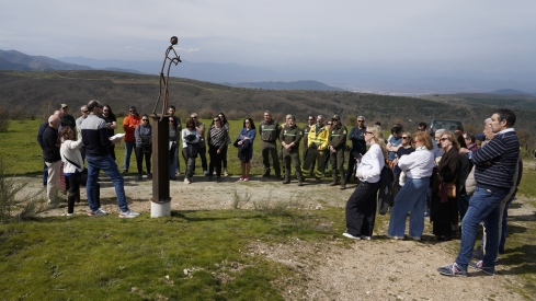 César Sánchez / ICAL. Homenaje al bombero forestal soriano, Nacho Rumbao, fallecido el 17 de agosto en Espinoso de Compludo (Ponferrada), durante las labores de extinción del incendio de Llamas de Cabrera 