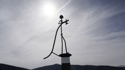 César Sánchez / ICAL. Homenaje al bombero forestal soriano, Nacho Rumbao, fallecido el 17 de agosto en Espinoso de Compludo (Ponferrada), durante las labores de extinción del incendio de Llamas de Cabrera 