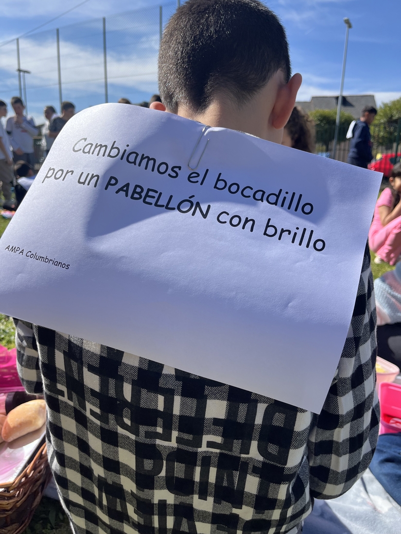 Picnic reivindicativo del colegio de Columbrianos (2)