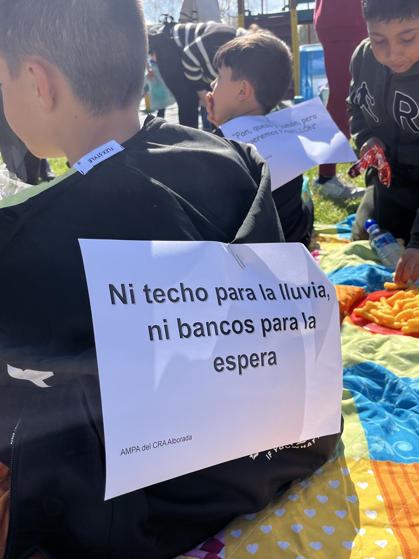 Picnic reivindicativo del colegio de Columbrianos (9)