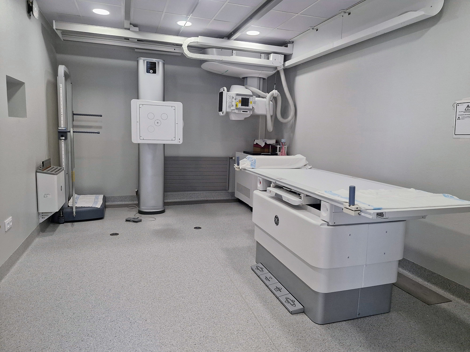 La sala de Rayos X renovada del Centro de Salud de Toreno