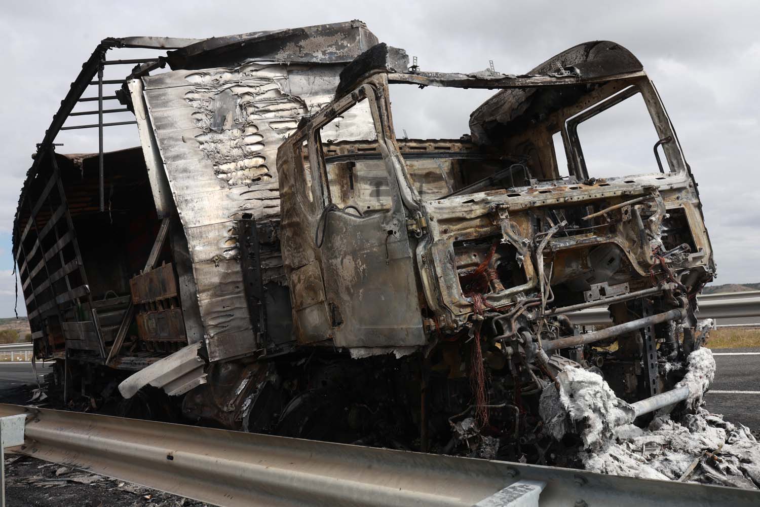 JL Leal ICAL. Accidente entre 2 camiones en la autovía A 62, en la localidad zamorana de Castrillo de la Guareña JL Leal ICAL. Accidente entre 2 camiones en la autovía A 62, en la localidad zamorana de Castrillo de la Guareña