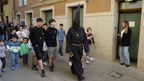 César Sánchez ICAL. Salida dell Nazareno Lambrión Chupacandiles 