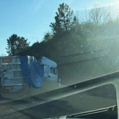 Camión de grano accidentado en la A 6 