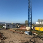 Solar destinado a vivienda jóven durante las obras Solar destinado a vivienda jóven durante las obras
