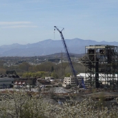 César Sánchez ICAL. Voladura de la chimenea de la central térmica de Compostilla II que quedó en pie el pasado mes de febrero en Cubillos del Sil  (2)