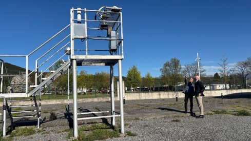 Visita del subdelegado del Gobierno a la estación meteorológica de Ponferrada