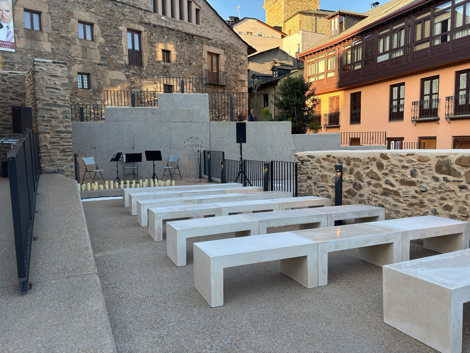 Nuevo ágora zona alta Ponferrada Nuevo ágora zona alta Ponferrada