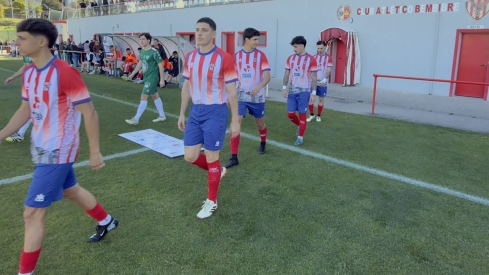 El Atlético Bembibre sigue cerca del descenso tras su empate en el derbi provincial frente al Mansillés El Atlético Bembibre sigue cerca del descenso tras su empate en el derbi provincial frente al Mansillés