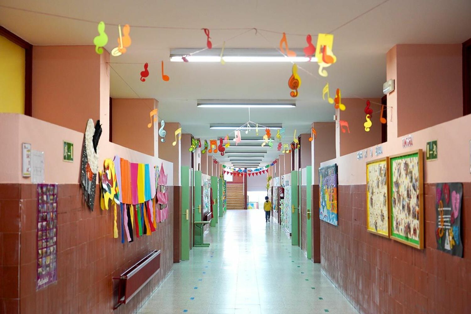 CSIF informa que su registro de incidencias constata los "serios problemas" que provoca la incorporación tardía de "cientos de docentes interinos"