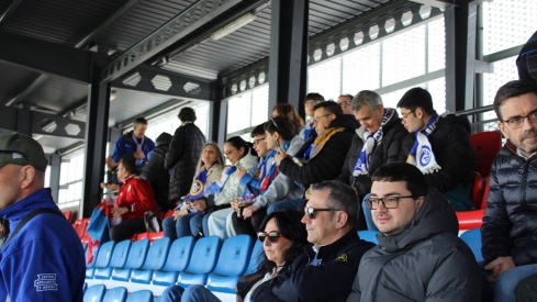 Llegada de aficionados a Ourense (11)