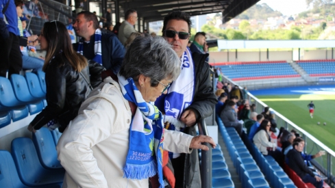 Llegada de aficionados a Ourense (22)
