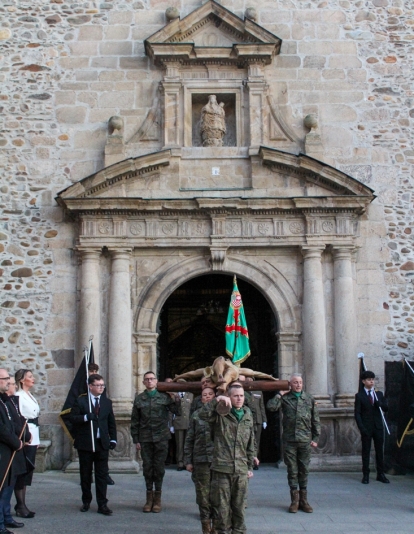 Traslado del Cristo de la Esperanza al Castillo de Ponferrada (12)