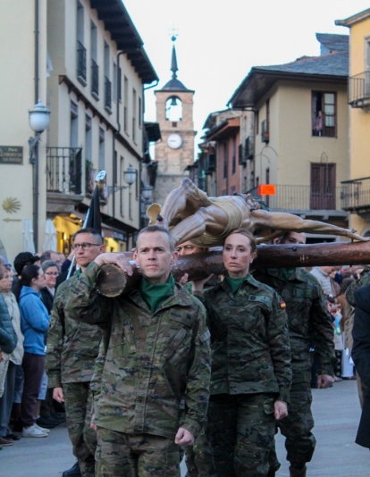 Traslado del Cristo de la Esperanza al Castillo de Ponferrada (31) Traslado del Cristo de la Esperanza al Castillo de Ponferrada (31)