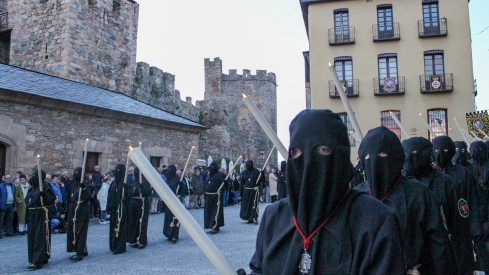 Traslado del Cristo de la Esperanza al Castillo de Ponferrada (39) Traslado del Cristo de la Esperanza al Castillo de Ponferrada (39)