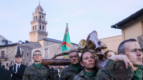 Traslado del Cristo de la Esperanza al Castillo de Ponferrada (57)