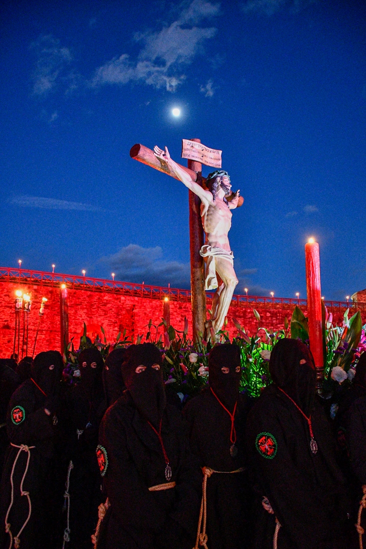 Viacrucis en el Castillo de Ponferrada 2026 (113)