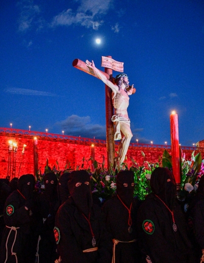 Viacrucis en el Castillo de Ponferrada 2026 (113) Viacrucis en el Castillo de Ponferrada 2026 (113)