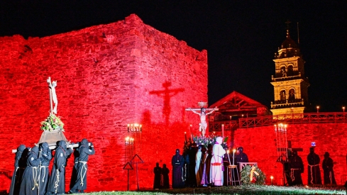 Viacrucis en el Castillo de Ponferrada 2026 (136) Viacrucis en el Castillo de Ponferrada 2026 (136)