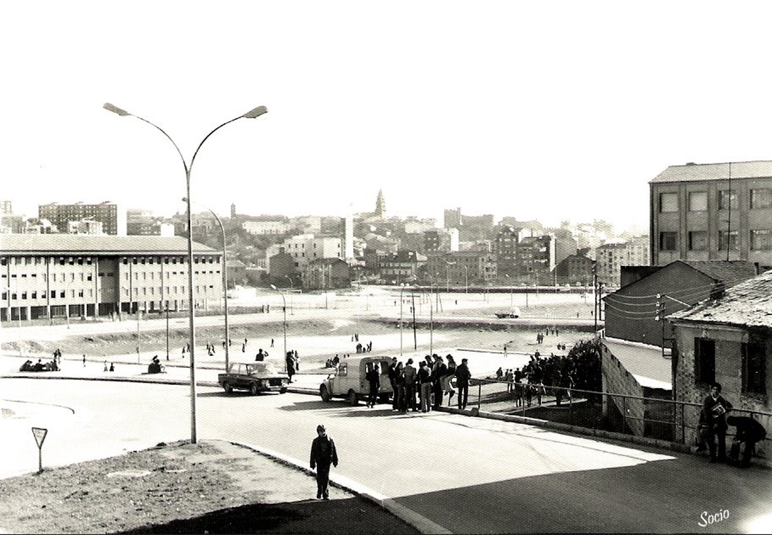 Barrio de las Huertas, foto tomada desde la Travesía de Compostilla | Foto: Autor: Socio Álvarez, compartida en el grupo de Facebook 'Fotos antiguas de Ponferrada y de El Bierzo'