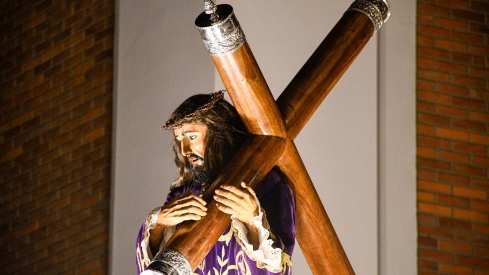 Salida de la procesión de Silencio en el Miércoles Santo de Ponferrada (42)