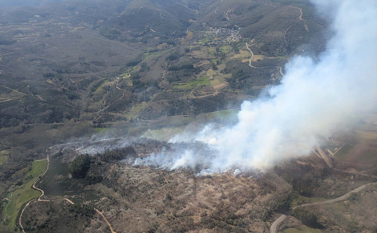Incendio en San Martín de Moreda