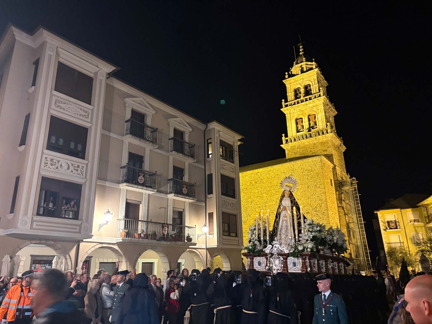 Procesión de La Soledad de Ponferrada 2026 (7) Procesión de La Soledad de Ponferrada 2026 (7)