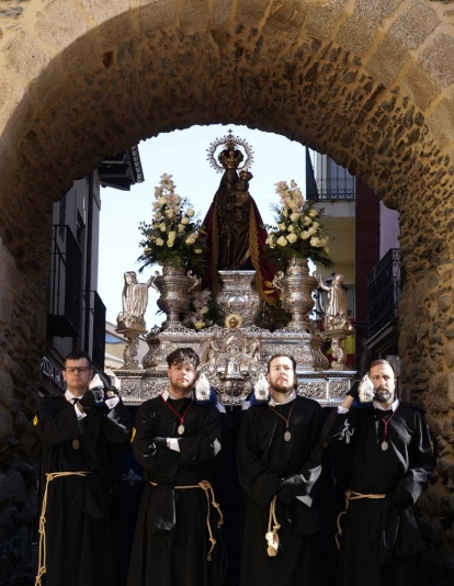 Procesión de Resurrección en Ponferrada César Sánchez ICAL (9) Procesión de Resurrección en Ponferrada César Sánchez ICAL (9)