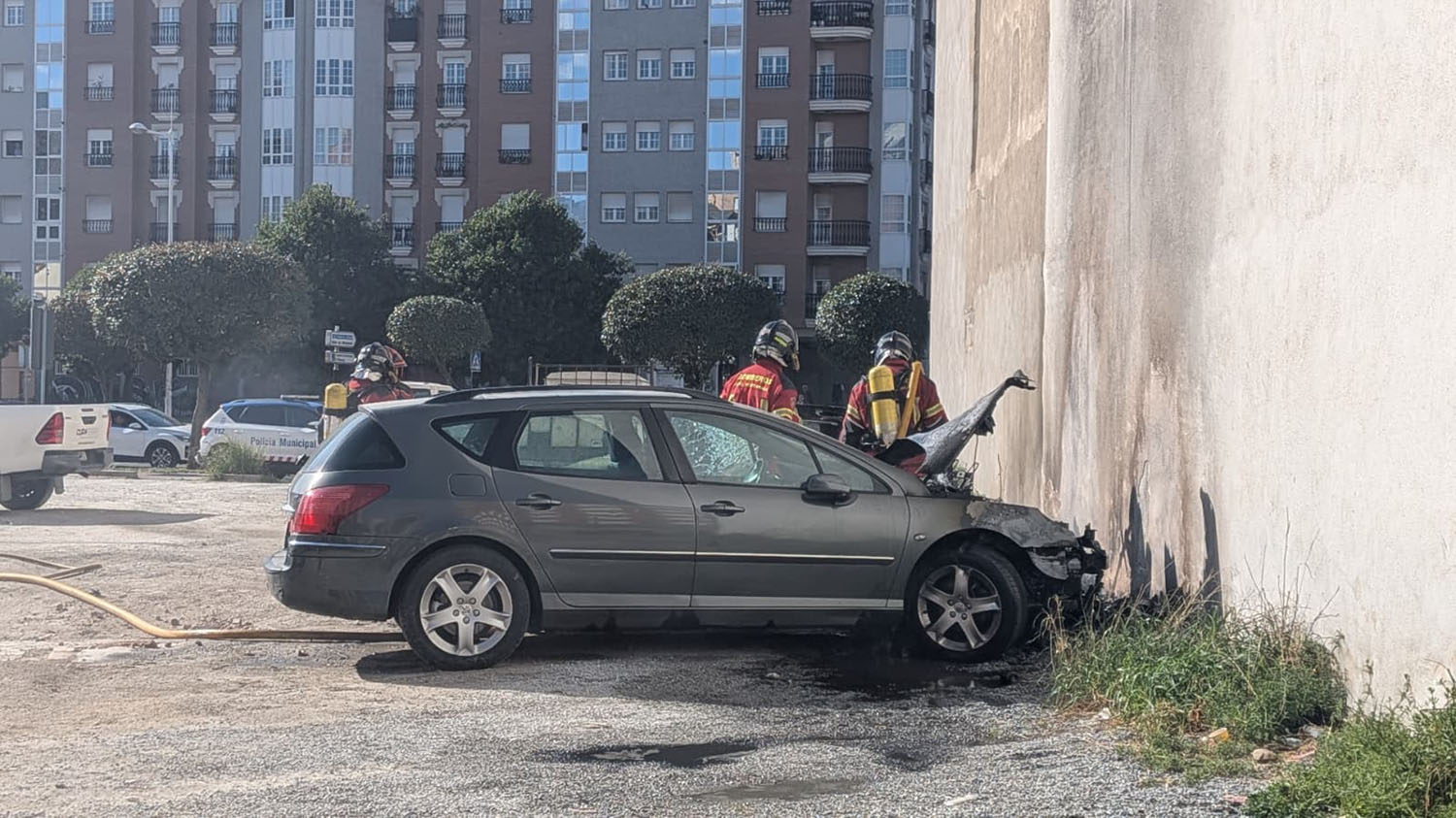 Incendio en el antiguo Cuartel de la GC de Ponferrada