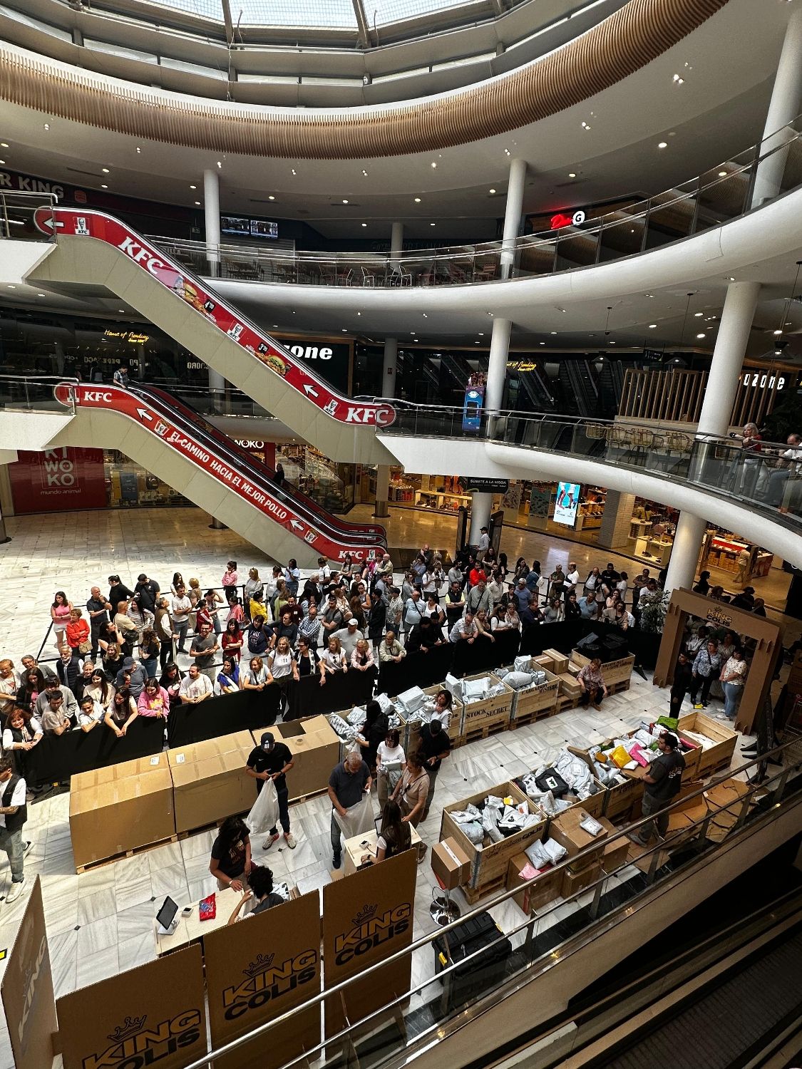 Uno de los eventos de paquetes perdidos organizado por King Colis 