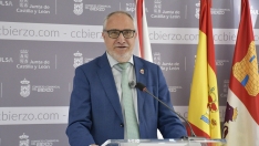 Olegario Ramón durante la comparecencia este lunes | Dani Merino (InfoBierzo) Olegario Ramón durante la comparecencia este lunes | Dani Merino (InfoBierzo)