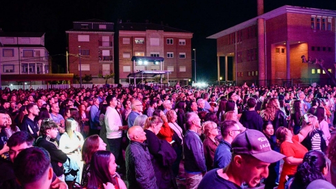Nueva Línea en el Lunes de Pascua de Cacabelos (7)