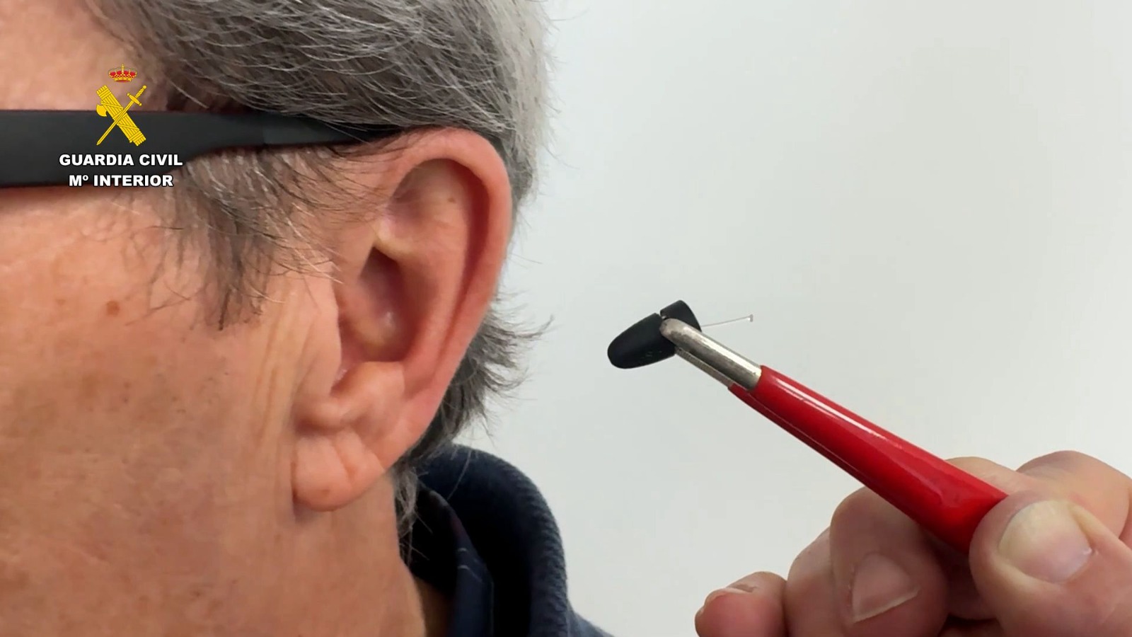 Fraude exámenes de conducir con gafas inteligentes Fraude exámenes de conducir con gafas inteligentes