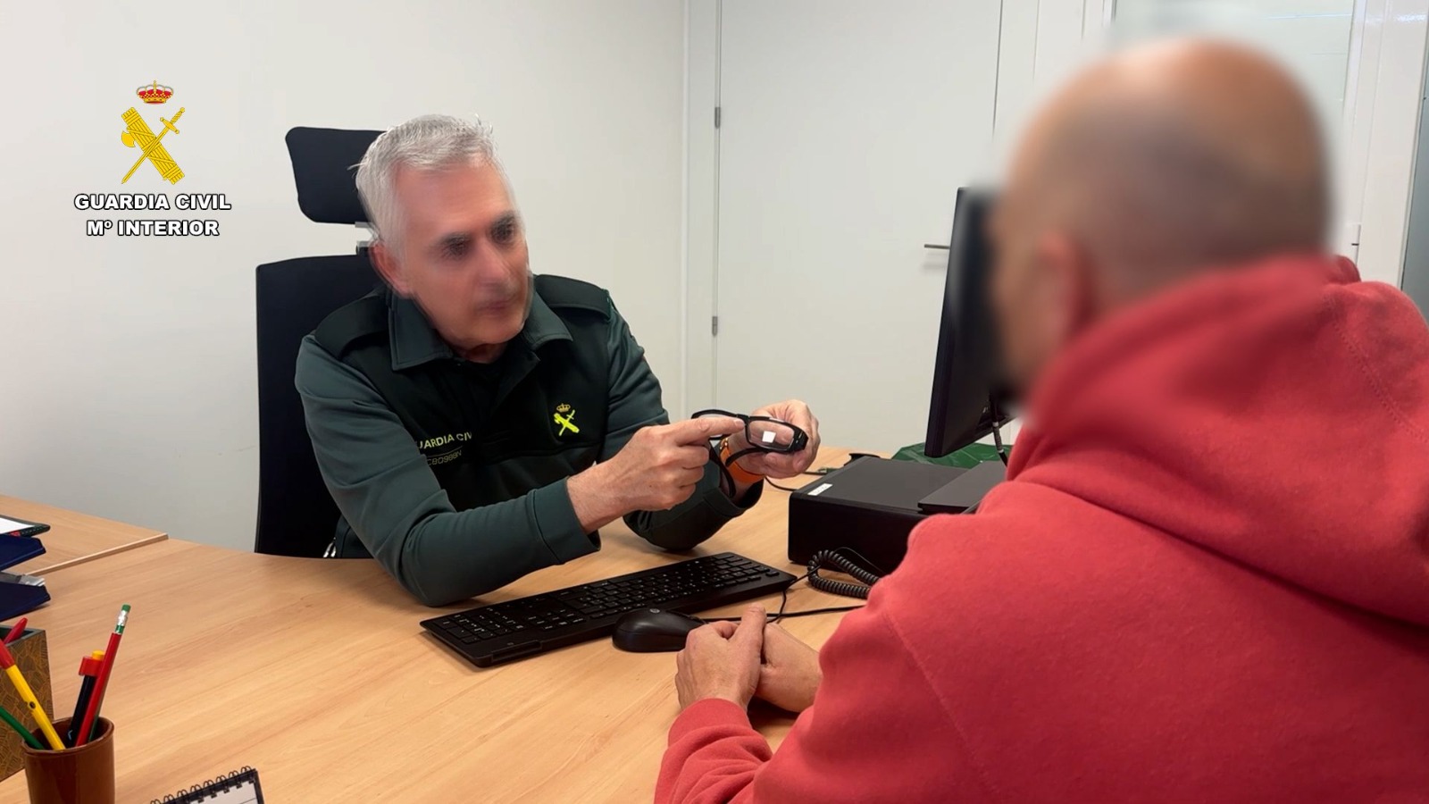 Fraude exámenes de conducir con gafas inteligentes Fraude exámenes de conducir con gafas inteligentes