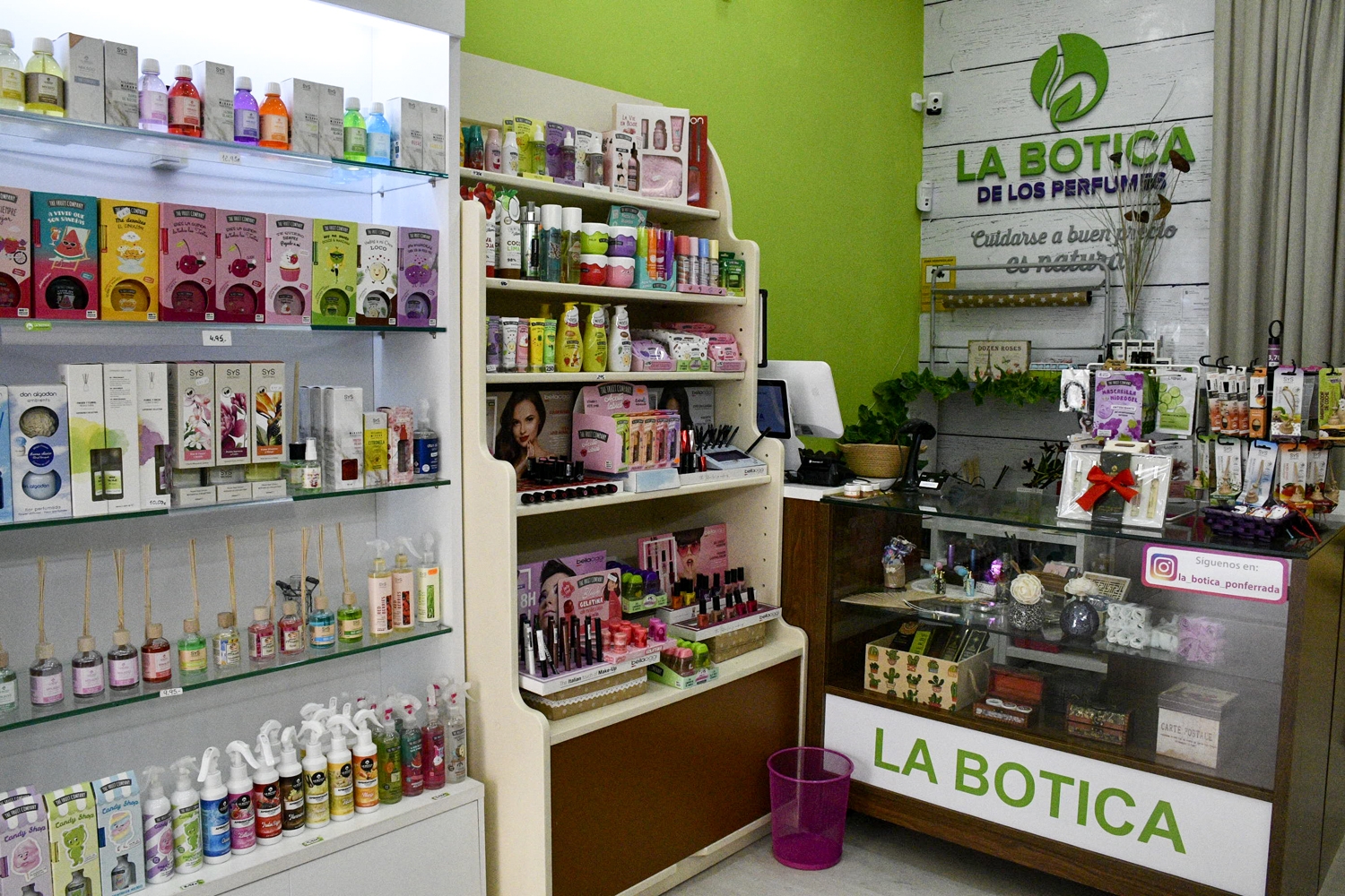 La Botica de los Perfumes (42)