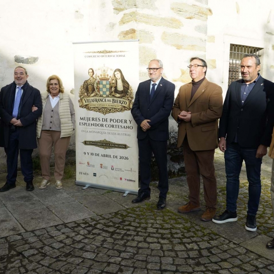 César Sánchez ICAL. Inauguración del congreso 'De Villafranca a Nápoles y Florencia Mujeres de poder', que se celebra en Villafranca del Bierzo César Sánchez ICAL. Inauguración del congreso 'De Villafranca a Nápoles y Florencia Mujeres de poder', que se celebra en Villafranca del Bierzo