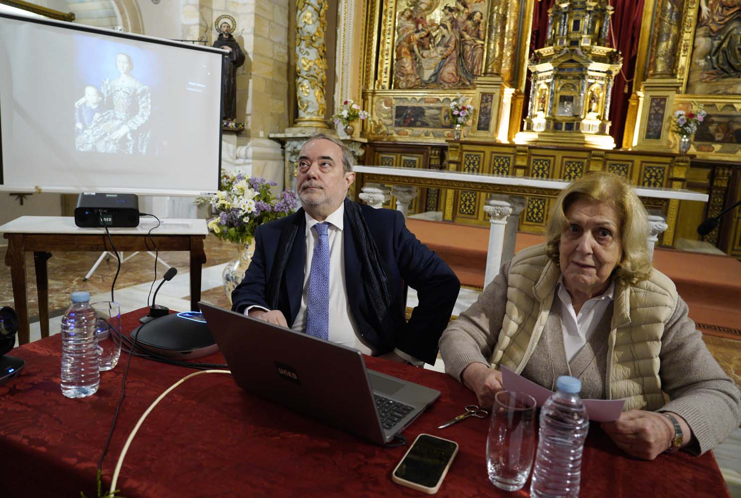 César Sánchez ICAL. Inauguración del congreso 'De Villafranca a Nápoles y Florencia Mujeres de poder', que se celebra en Villafranca del Bierzo (4) César Sánchez ICAL. Inauguración del congreso 'De Villafranca a Nápoles y Florencia Mujeres de poder', que se celebra en Villafranca del Bierzo (4)