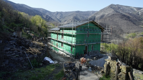 César Sánchez / ICAL. Reconstrucción del pueblo de Lusio, afectado por los incendios de agosto del año 2025 César Sánchez / ICAL. Reconstrucción del pueblo de Lusio, afectado por los incendios de agosto del año 2025