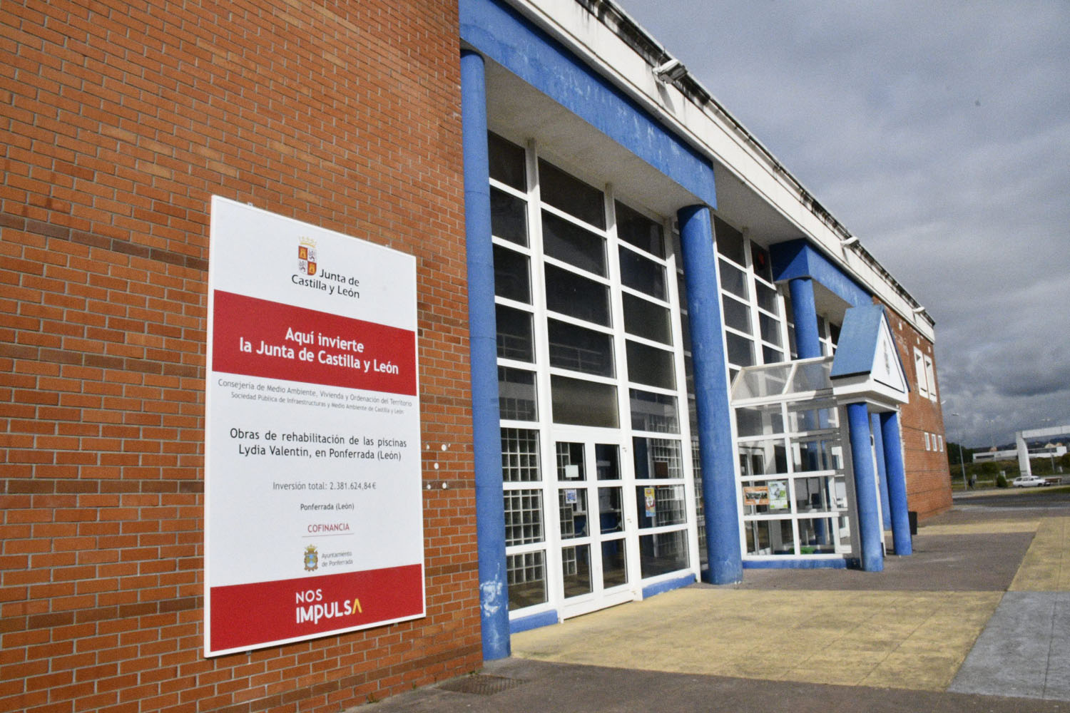 Inicio de las obras en las piscinas Lydia Valentín | Foto: Dani Merino, InfoBierzo