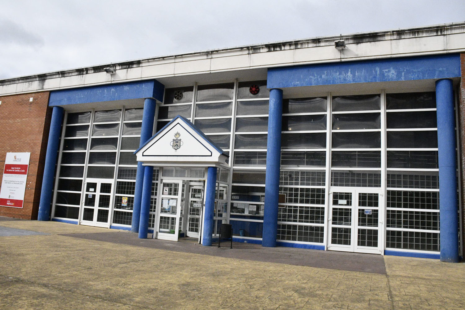 Inicio de las obras en las piscinas Lydia Valentín (6)