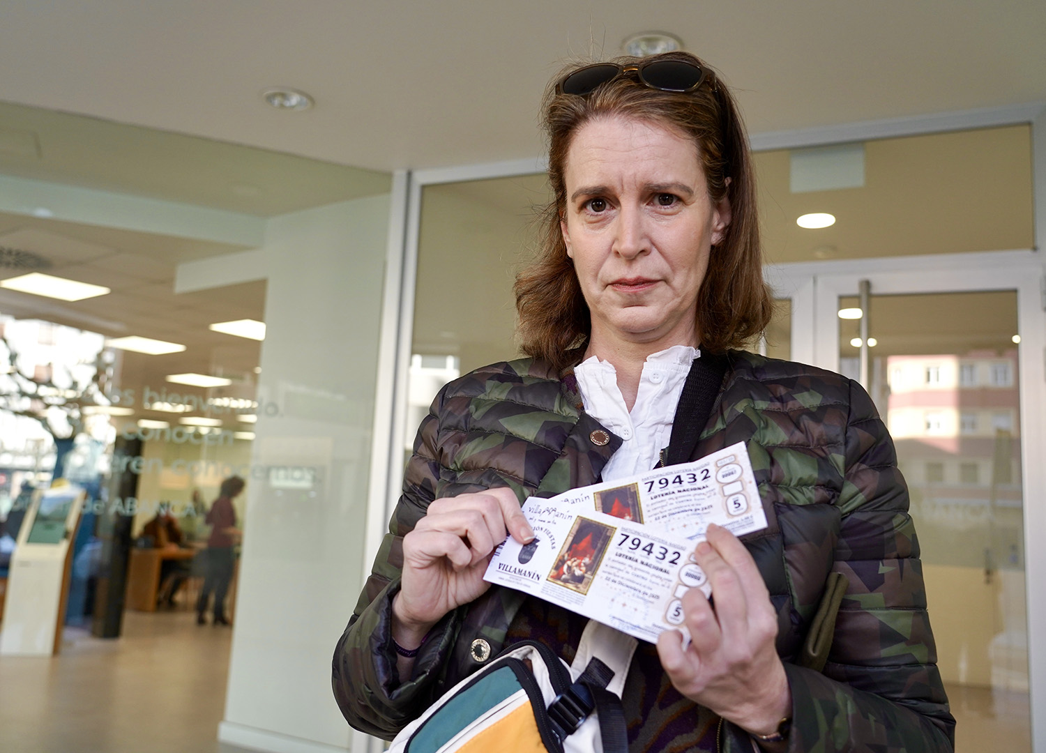 Los agraciados acuden a cobrar el premio. Campillo ICAL